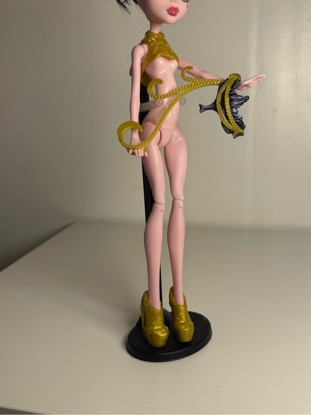 Clawdeen Ghouls Rule Gold Accessories